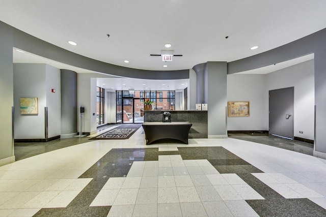 333 W Hubbard St Unit 704, Chicago, IL 60654 - lobby with recessed lighting
