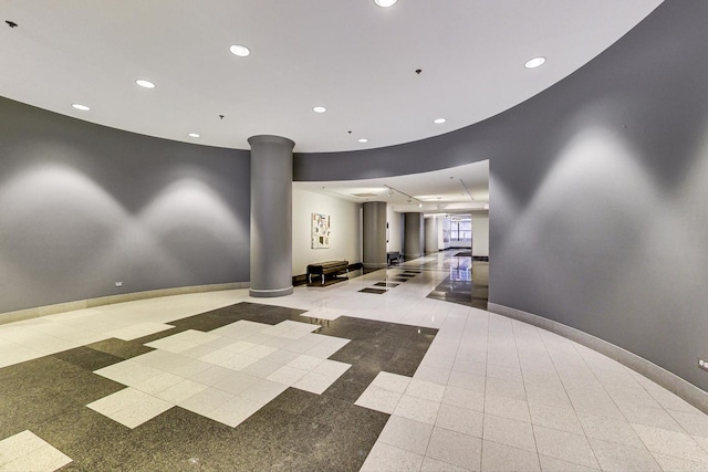 333 W Hubbard St Unit 704, Chicago, IL 60654 - common area with recessed lighting