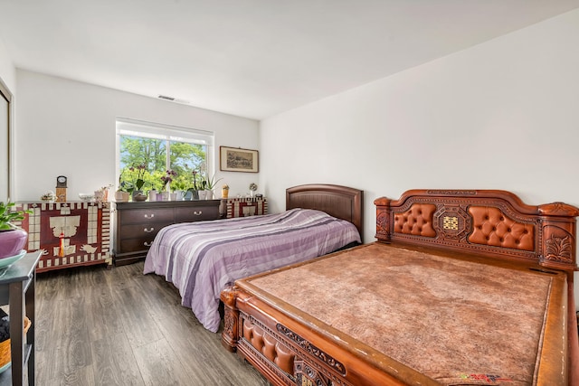 2005 Valencia Dr Unit 207D, Northbrook, IL 60062 - bedroom featuring wood finished floors