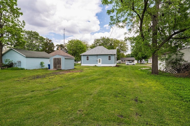 303 S Main St, Flanagan, IL 61740 - view of grassy yard