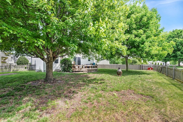 1604 Heritage Pointe Ct, Plainfield, IL 60586 - view of yard with a wooden deck