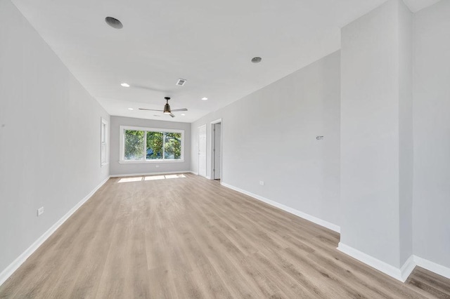 14631 Vincennes Rd, Harvey, IL 60426 - unfurnished room with light wood-style flooring, a ceiling fan, baseboards, and recessed lighting