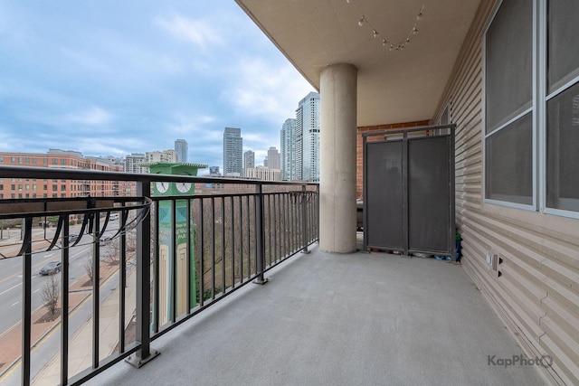 437 W Division St Unit 505, Chicago, IL 60610 - balcony featuring a view of skyline