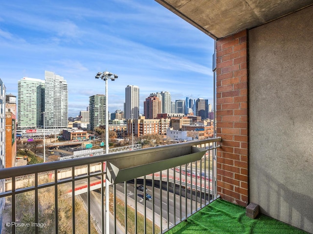 720 W Randolph St Unit 907, Chicago, IL 60661 - balcony with a skyline view
