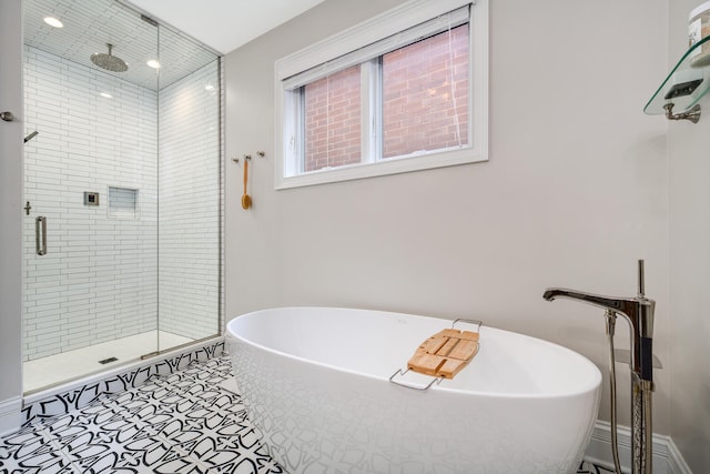 1616 N Winchester Ave, Chicago, IL 60622 - bathroom with a shower stall and a soaking tub