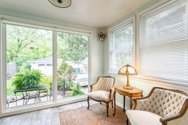 496 Longcommon Rd, Riverside, IL 60546 - sitting room with wood finished floors