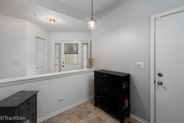 1102 E Cambria Ln, Lombard, IL 60148 - bathroom featuring baseboards and stone finish floors