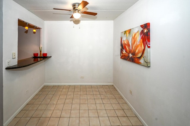 5011 Valley Ln Unit 405, Streamwood, IL 60107 - photo 6