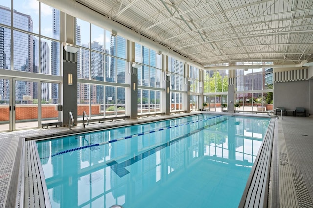 445 E N Water St Unit 2105, Chicago, IL 60610 - view of indoor community pool