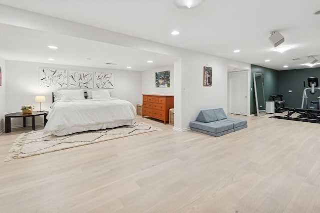3726 Pebble Beach Rd, Northbrook, IL 60062 - bedroom with light wood finished floors, baseboards, and recessed lighting