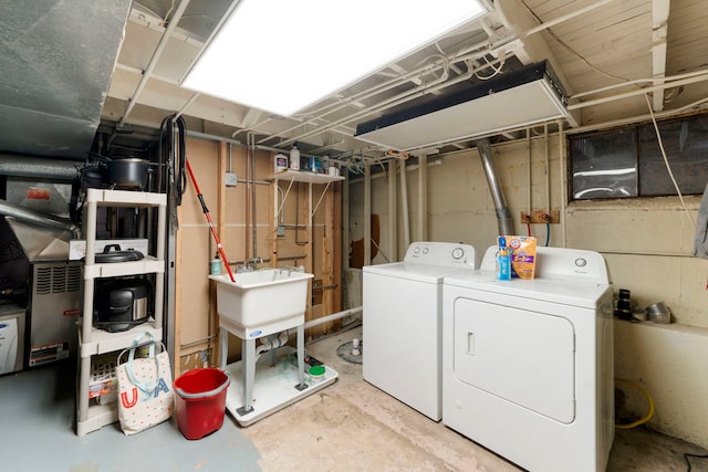 16040 Lockwood Ave, Oak Forest, IL 60452 - laundry area with washing machine and clothes dryer