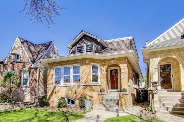 6031 N Marmora Ave, Chicago, IL 60646 - view of front facade featuring brick siding