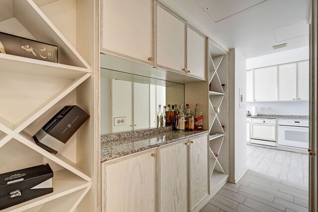 1040 N Lake Shore Dr Unit 30B, Chicago, IL 60611 - photo 14