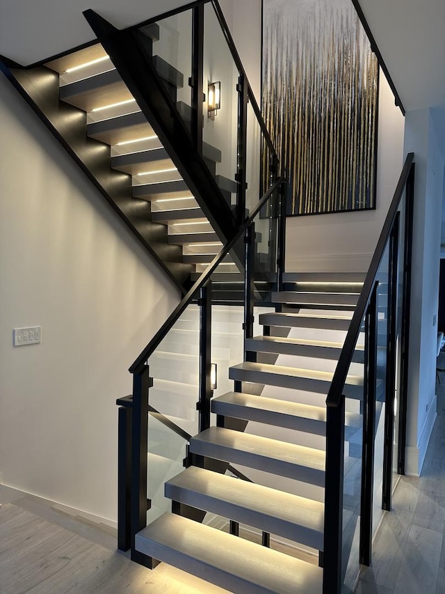 4300 Franklin Ave, Western Springs, IL 60558 - stairway featuring wood finished floors and baseboards