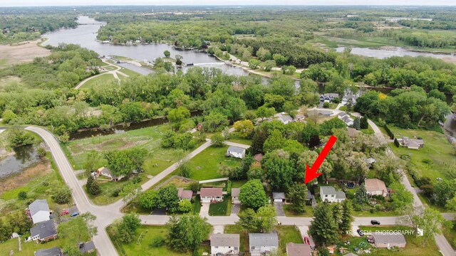 2810 Brentwood Ln, Mchenry, IL 60050 - aerial view of property's location with a large body of water and nearby suburban area