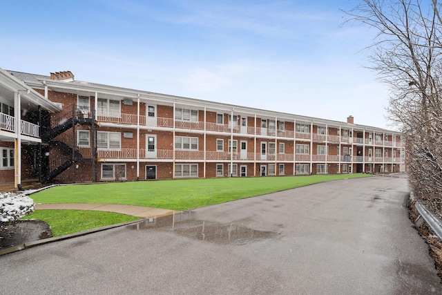 2000 Parkside Dr Unit B2, Park Ridge, IL 60068 - view of apartment building / complex