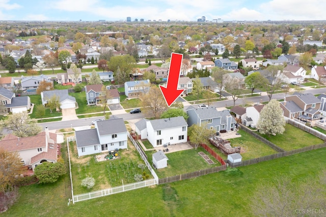 658 Cutter Ln, Elk Grove Village, IL 60007 - aerial view of property and surrounding area featuring nearby suburban area