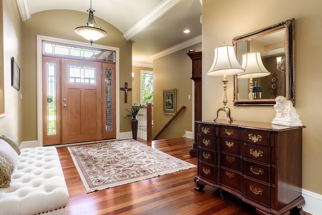 5344 River Run Parkway, Belvidere, IL 61008 - foyer entrance with wood finished floors, crown molding, and baseboards