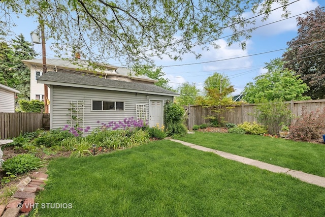 7223 Jackson Blvd, Forest Park, IL 60130 - view of yard with an outbuilding