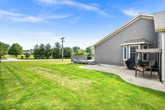 421 Sunset Dr, Colfax, IL 61728 - view of grassy yard featuring a patio area and a gazebo