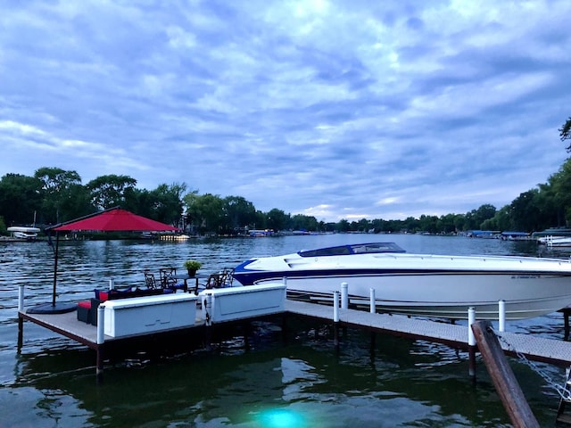 2407 N Villa Ln, Mchenry, IL 60051 - dock with a water view