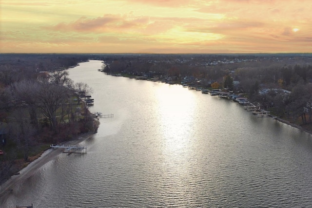 2407 N Villa Ln, Mchenry, IL 60051 - water view