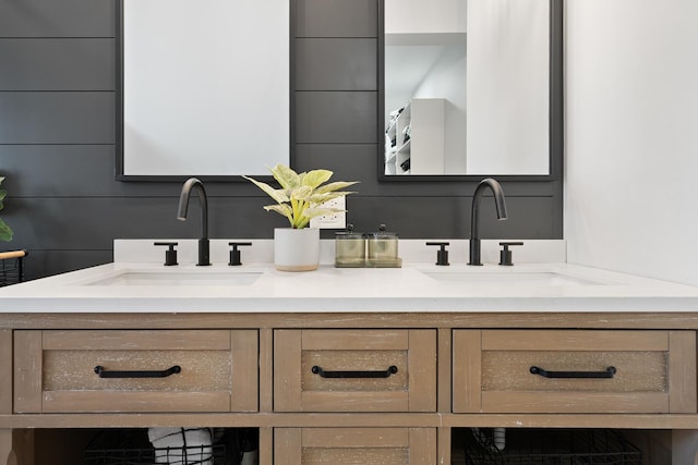 7929 N Octavia Ave, Niles, IL 60714 - bathroom featuring double vanity