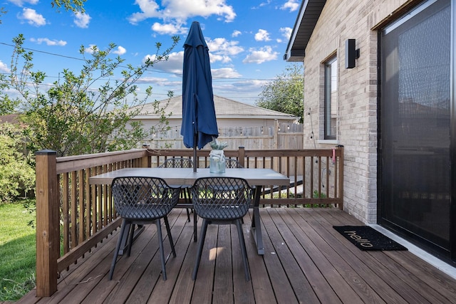 7929 N Octavia Ave, Niles, IL 60714 - deck featuring outdoor dining area