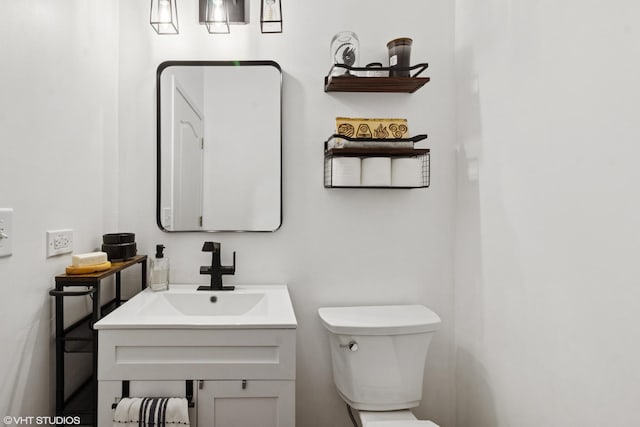 148 Azalea Cir Unit 0, Romeoville, IL 60446 - bathroom featuring toilet and vanity