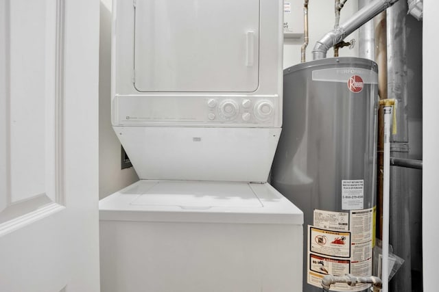 722 W Briar St Unit 2, Chicago, IL 60657 - laundry room with estacked washer and dryer and water heater