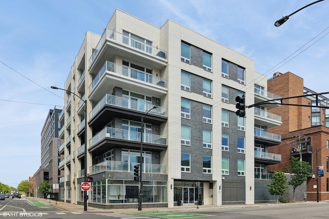 236 S Racine Ave Unit 304, Chicago, IL 60607 - view of apartment building / complex