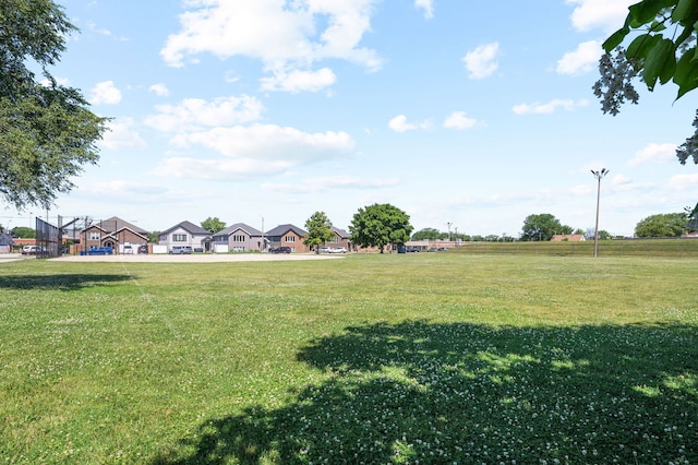 8941 S Albany Ave, Evergreen Park, IL 60805 - view of green lawn featuring a residential view