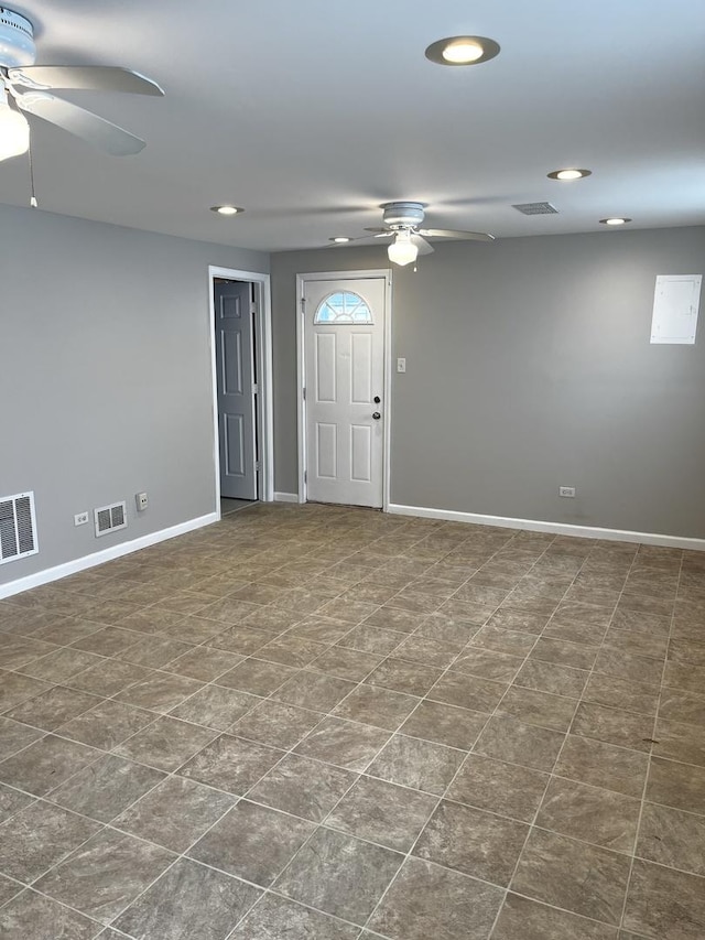 foyer entrance featuring a ceiling fan, baseboards, and recessed lighting