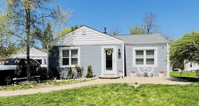 321 Lewis Ave, Wauconda, IL 60084 - photo 1