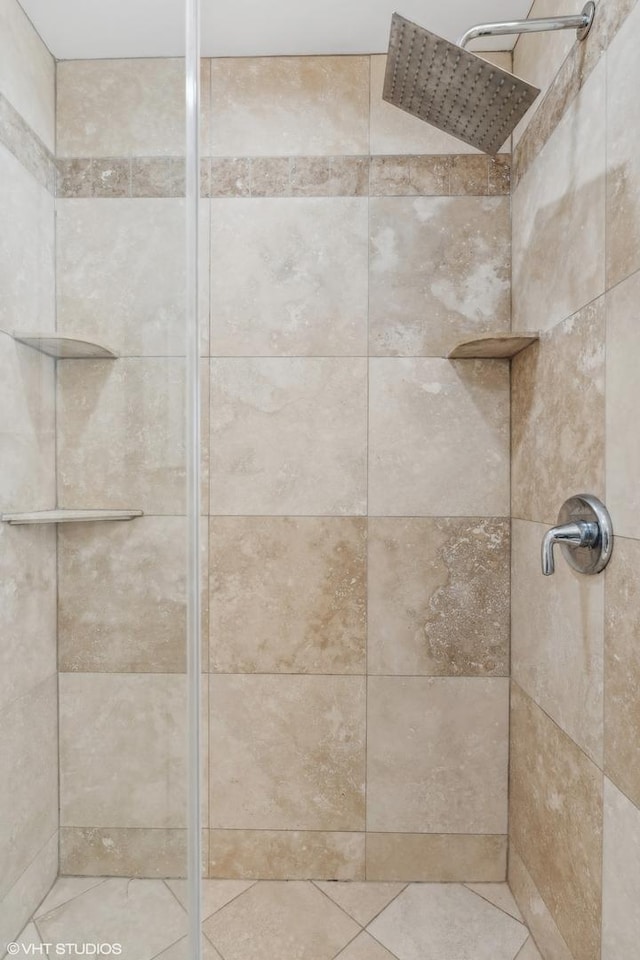 7337 N Mcvicker Ave, Chicago, IL 60646 - full bath with tiled shower