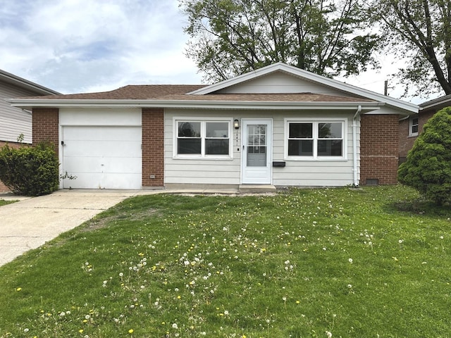 ranch-style house with driveway, an attached garage, a front lawn, and brick siding