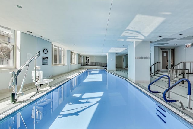 25 E Superior St Unit 2501, Chicago, IL 60611 - view of indoor pool