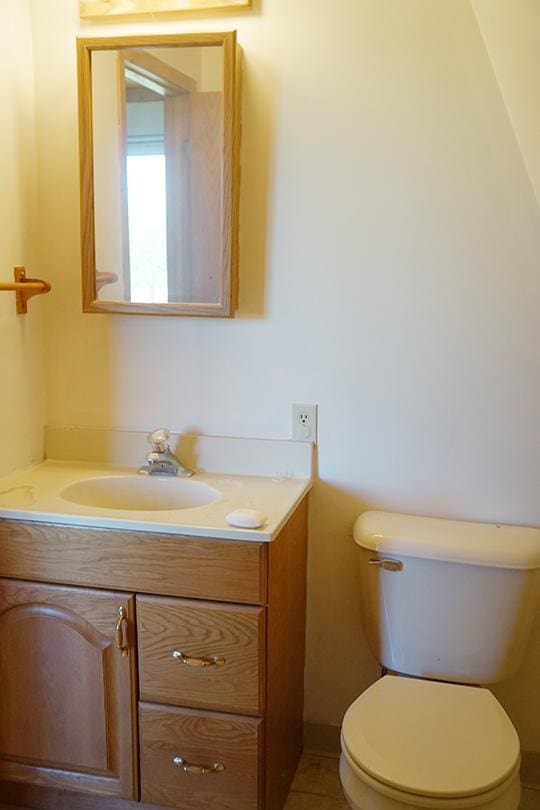 3526 E 2179th Rd, Ottawa, IL 61350 - bathroom featuring toilet and vanity