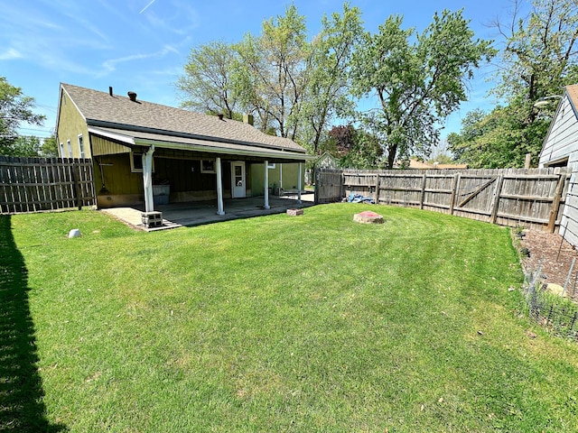925 N Otter Creek Rd, Streator, IL 61364 - view of yard with a patio area