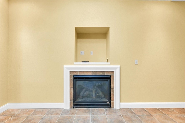 4410 Southford Trace Dr, Champaign, IL 61822 - detailed view of a fireplace and baseboards