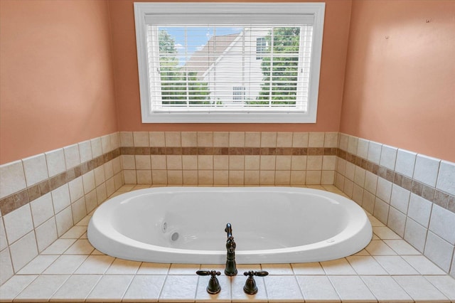 4410 Southford Trace Dr, Champaign, IL 61822 - bathroom featuring a tub with jets