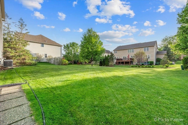 9 Laurel Valley Ct, Lake In The Hills, IL 60156 - view of grassy yard