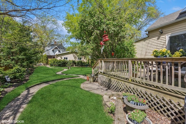 1022 Elmwood Ave, Evanston, IL 60202 - view of grassy yard featuring a deck