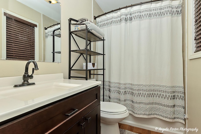 2505 S Harriet Ln, Holiday Hills, IL 60051 - bathroom with toilet and vanity