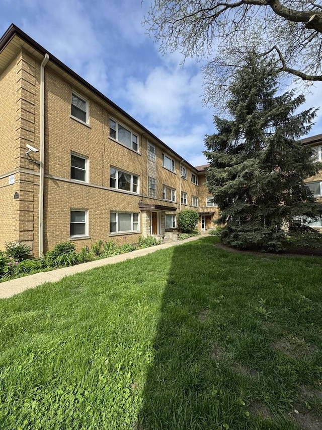 4456 W Gunnison St Unit 2A, Chicago, IL 60630 - view of building exterior