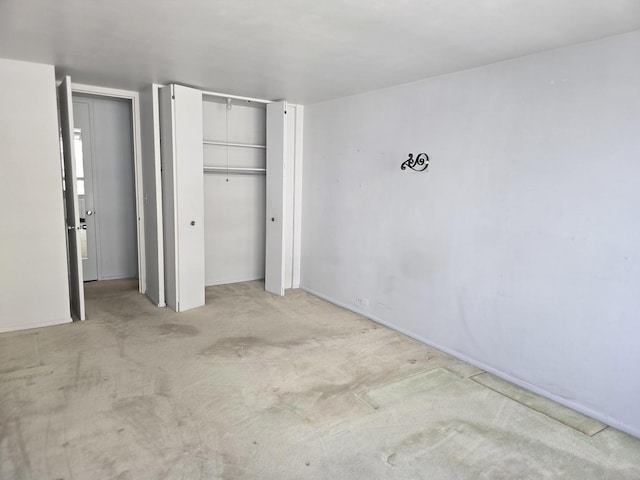 4800 S Chicago Beach Dr Unit 1211N, Chicago, IL 60615 - unfurnished bedroom featuring a closet and light colored carpet