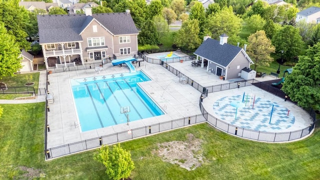 141 Bluegrass Pkwy, Oswego, IL 60543 - community pool featuring a patio area