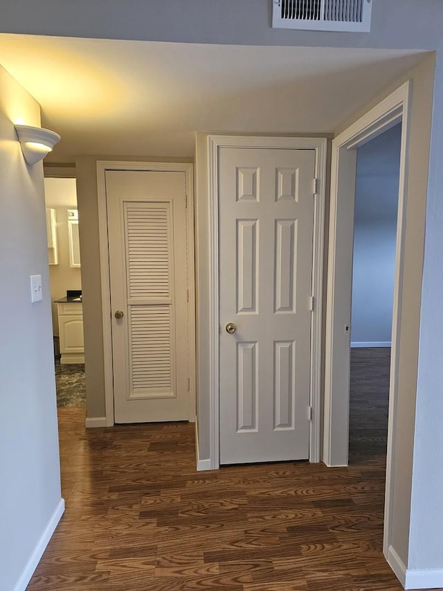 4B Kingery Quarter Unit 206, Willowbrook, IL 60527 - hallway featuring baseboards and dark wood-style floors