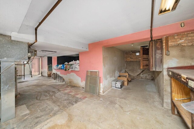 9656 S Utica Ave, Evergreen Park, IL 60805 - view of unfinished below grade area