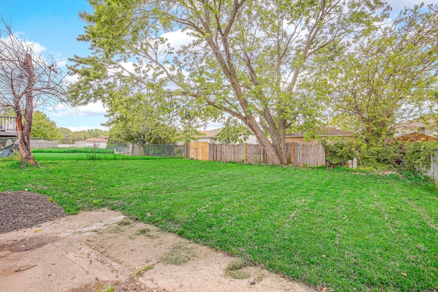 18008 Crawford Ave, Country Club Hills, IL 60478 - view of yard